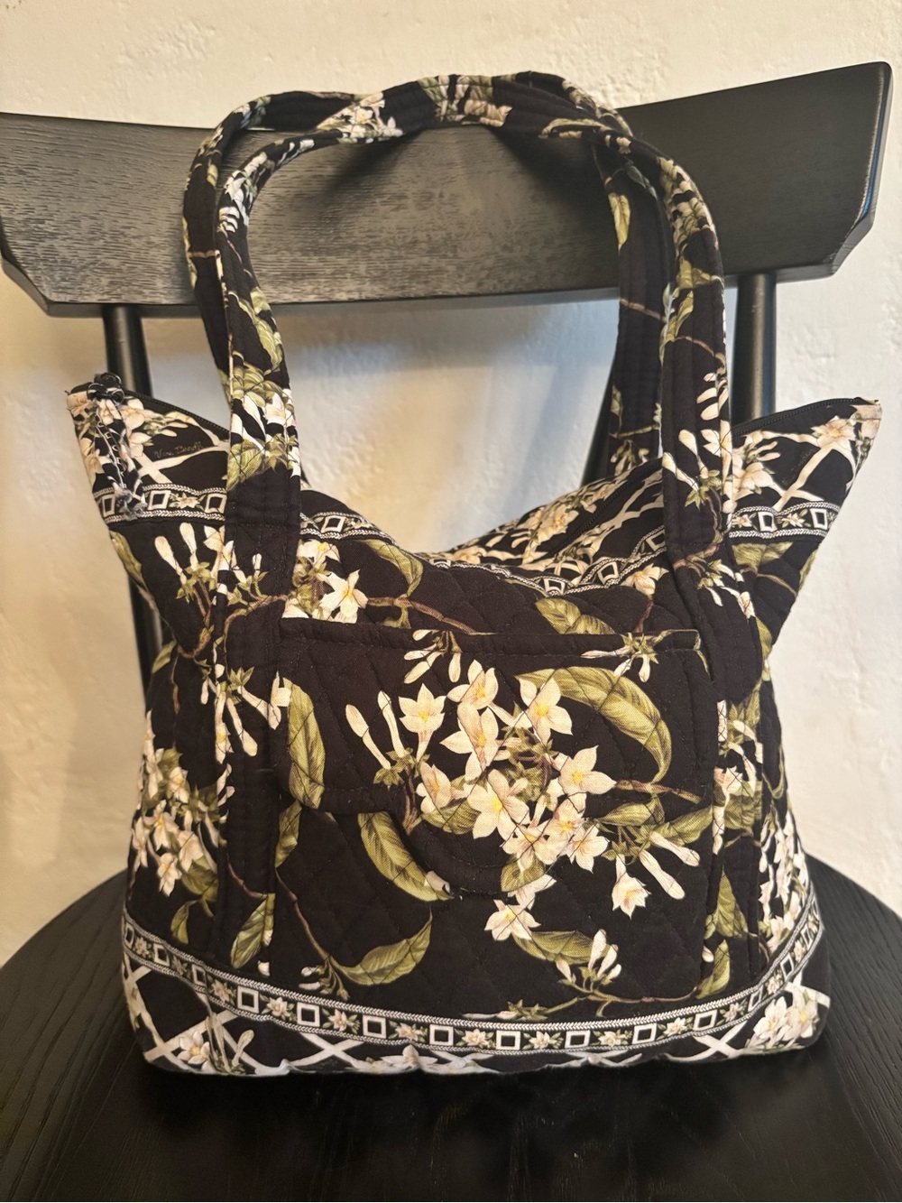 Vera Bradley vintage retired Jasmine small villager zipper tote black white